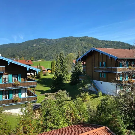 „bergzeit“ *